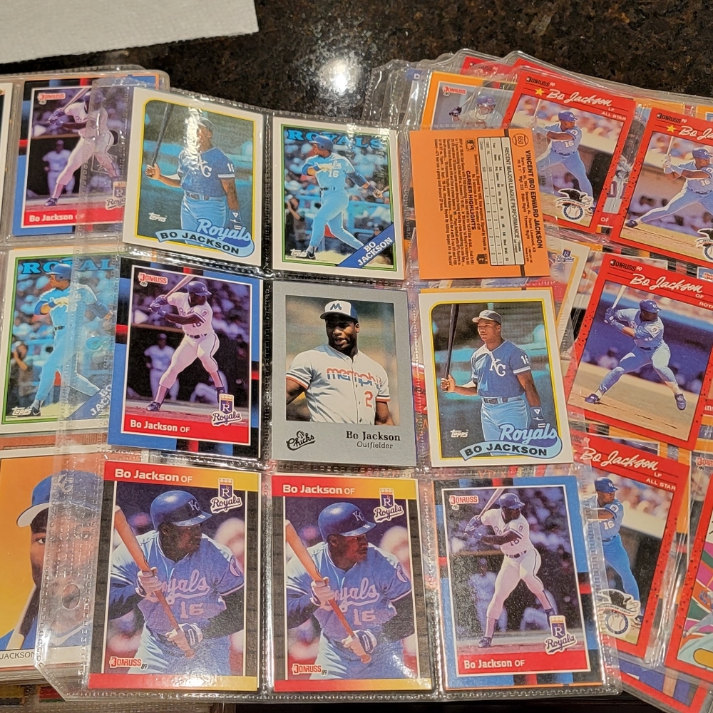Assorted Baseball card's - Picture 4 of 16